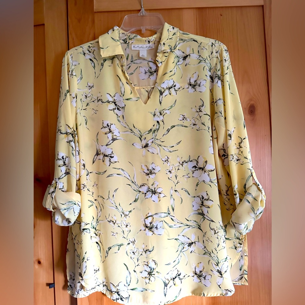 Emaline large petite yellow floral lightweight blouse